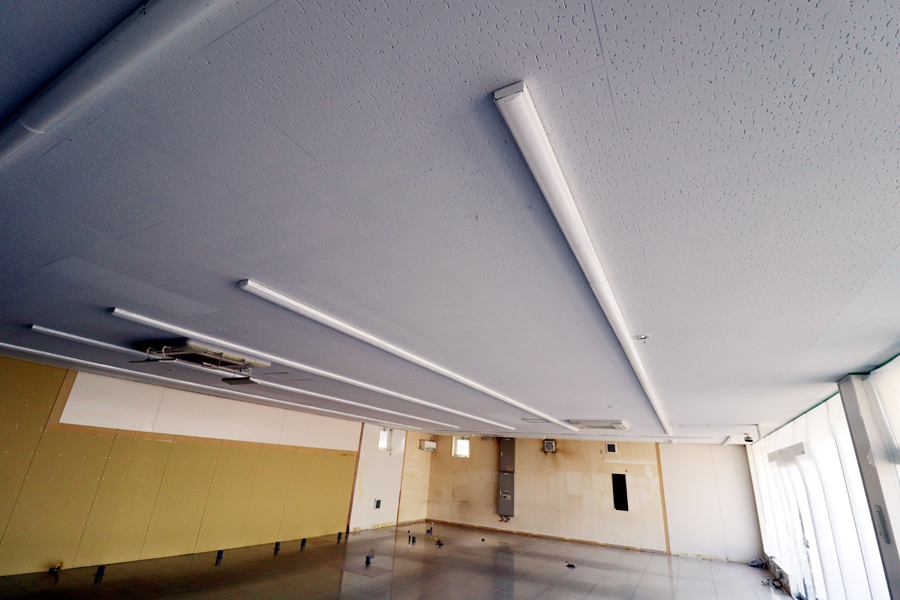 店舗内①天井IMG_1487